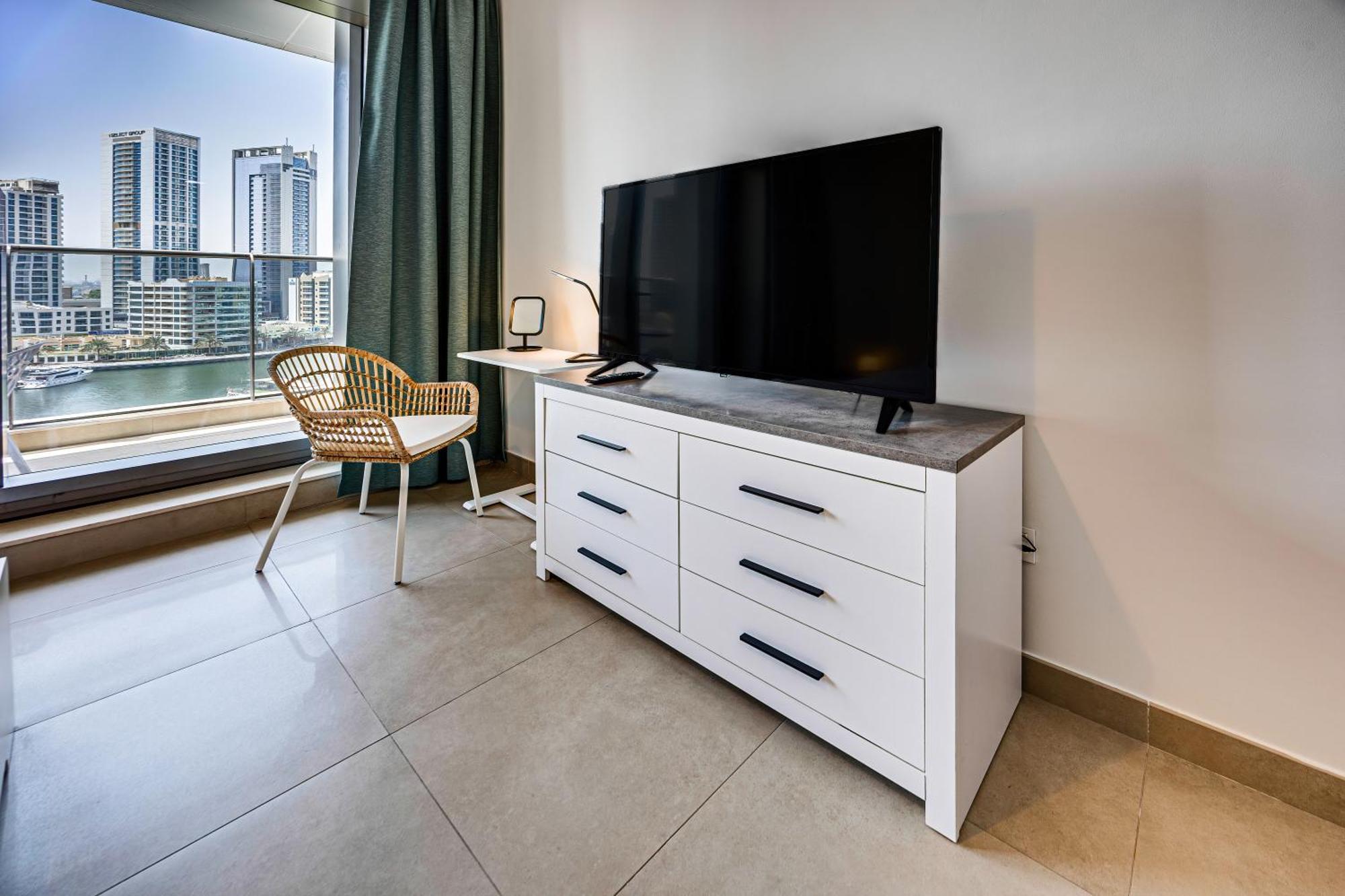 5 Star Sparkle Tower By Swarovski, Dubai Marina 外观 照片