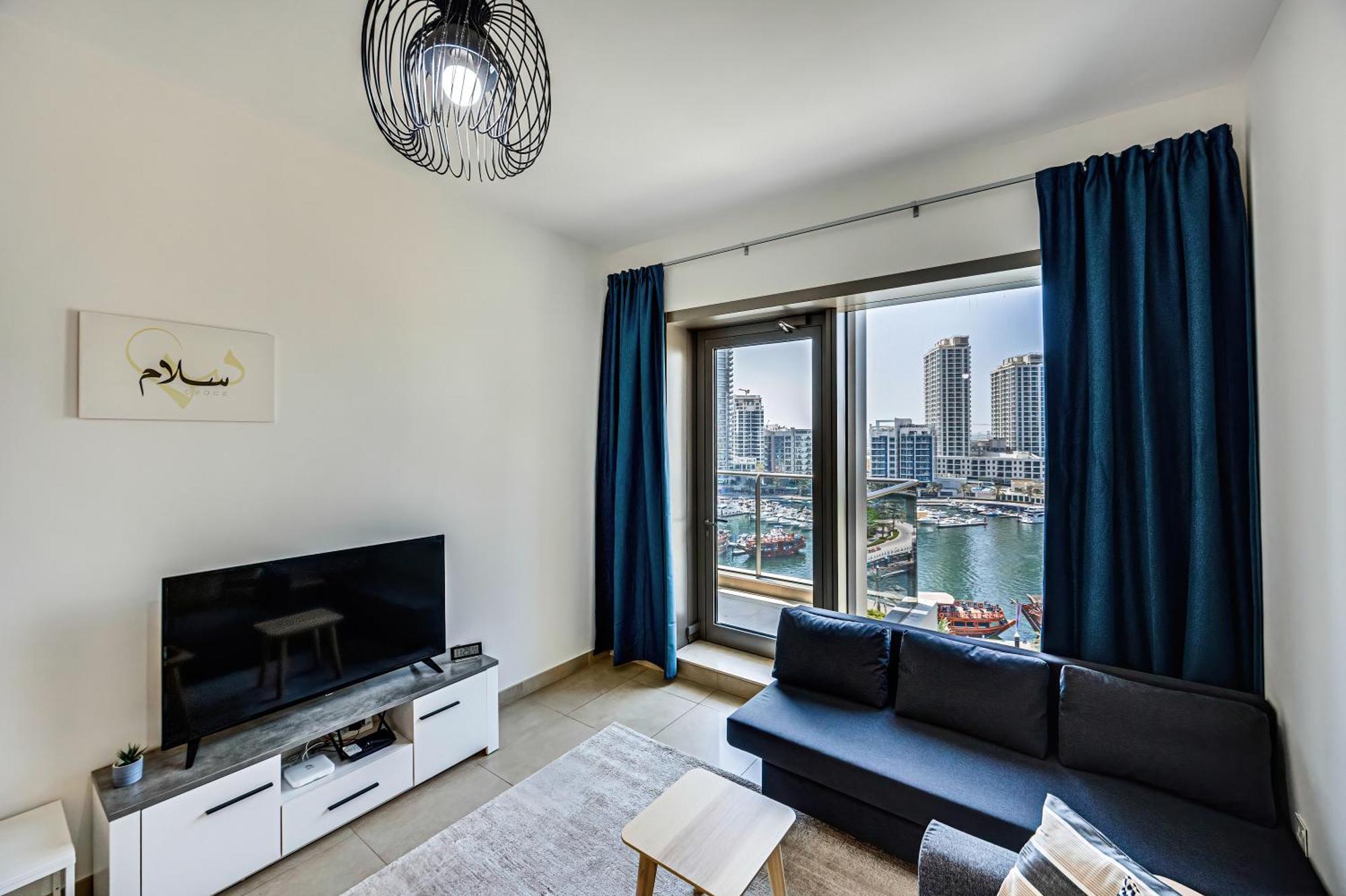 5 Star Sparkle Tower By Swarovski, Dubai Marina 外观 照片